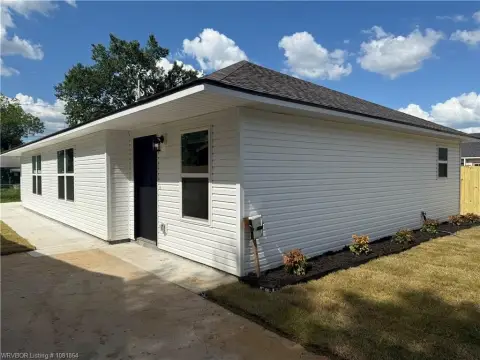 New Construction Duplex in Fort Smith