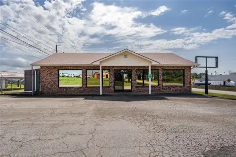 Ozark Office Building For Sale