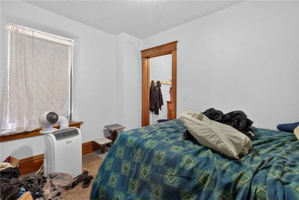 Picture 19