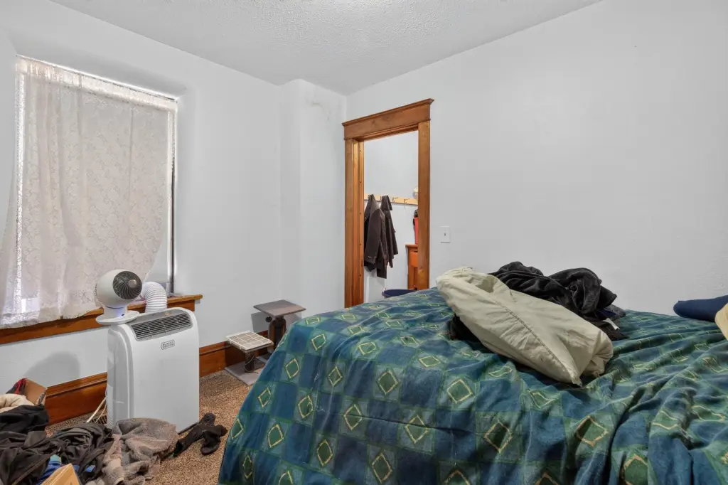 Picture 19