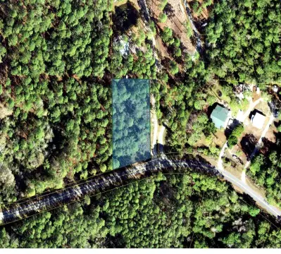 Carrabelle Land Near River