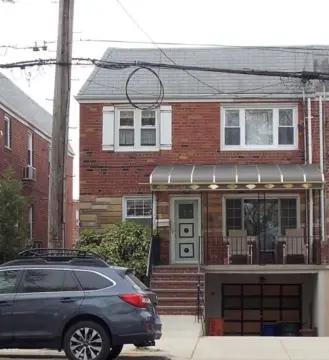 Middle Village Duplex with Park Views