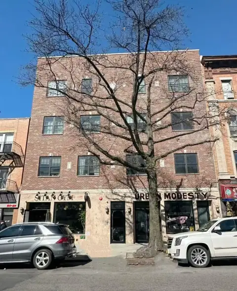 Long Island City Mixed-Use Investment