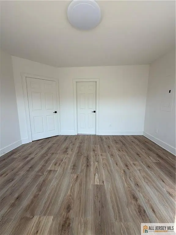 Picture 5
