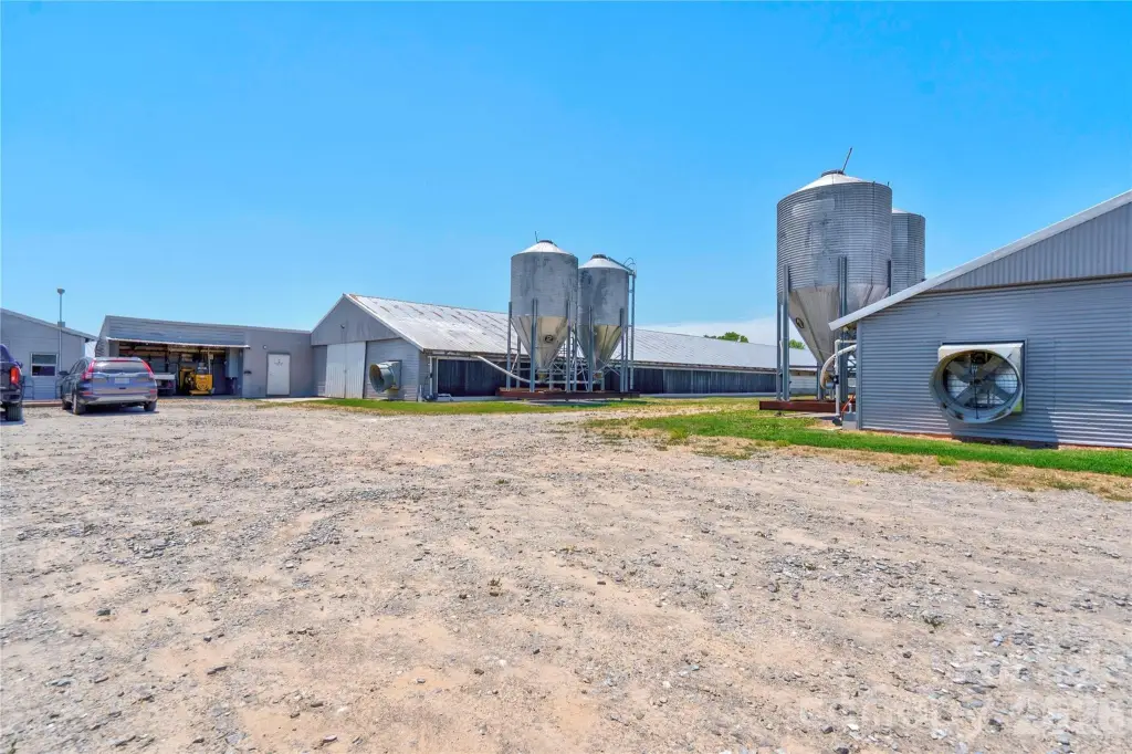 Picture 37