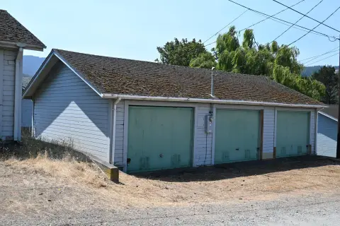 Three-Stall Garage Property