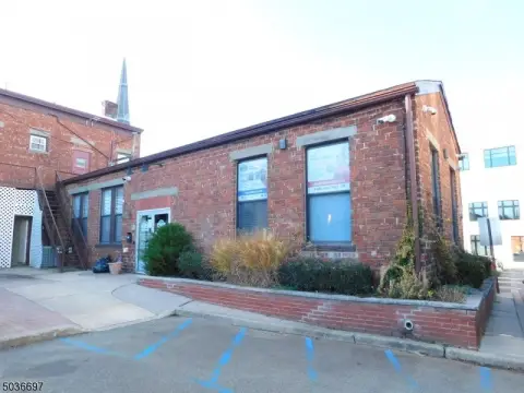 Retail Space in Caldwell