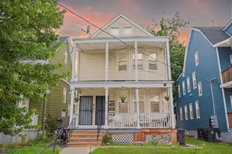Newark City Multi-Family Home