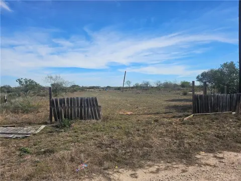 San Diego, TX Acreage