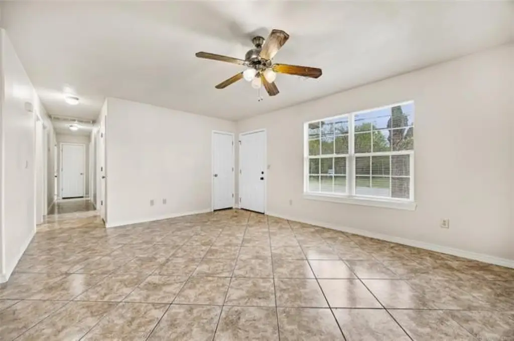 Picture 4