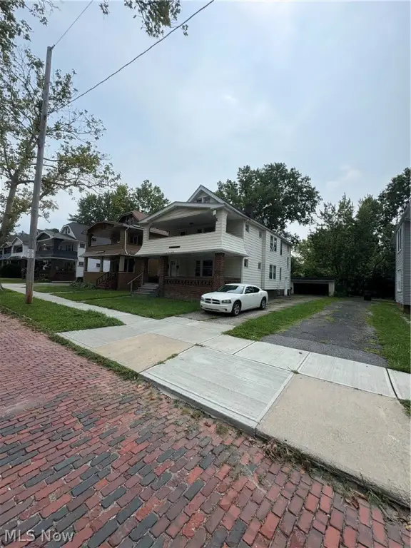 Picture 2