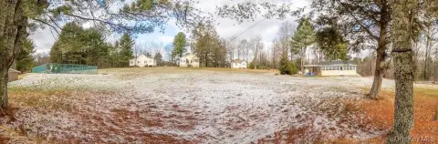 Catskills Bungalow Colony on 32 Acres