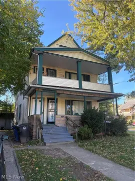 Triplex with Detached Garage