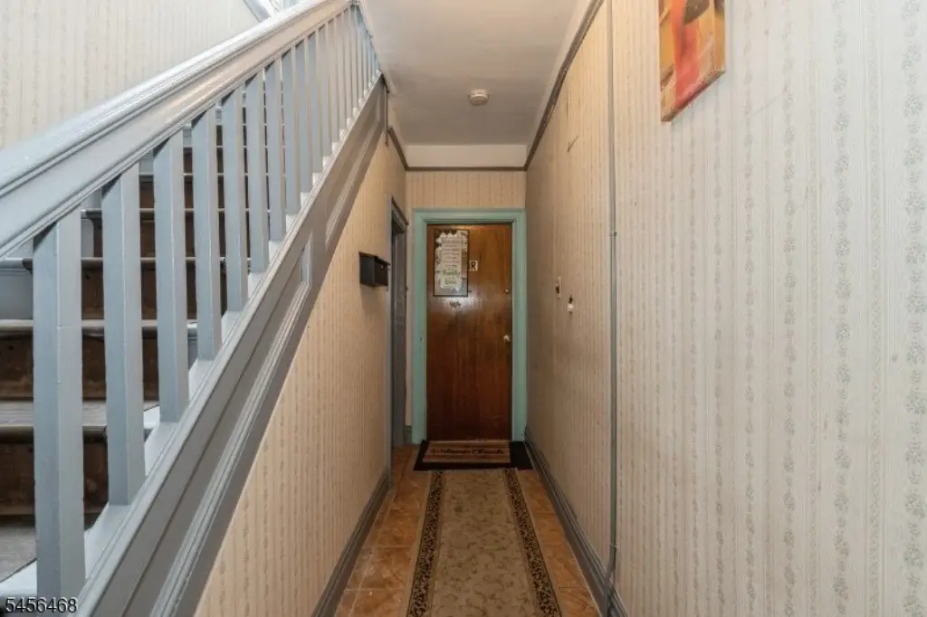 Picture 8