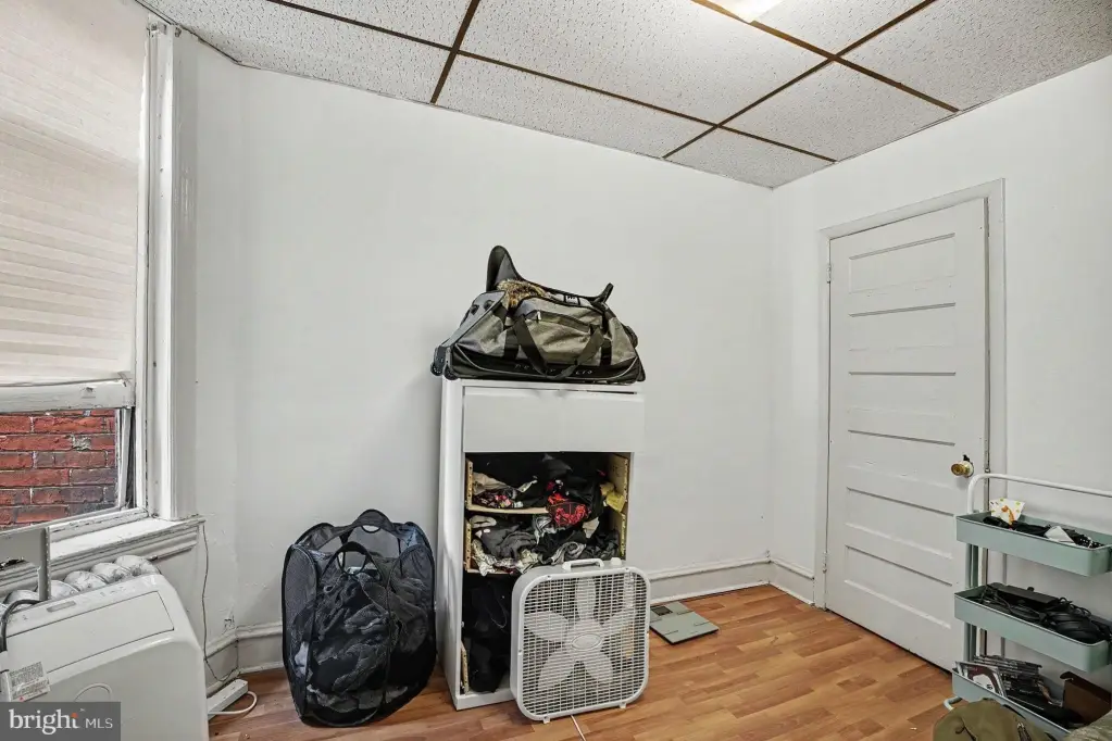 Picture 28
