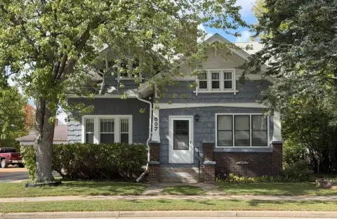 Duplex with Two-Car Garages