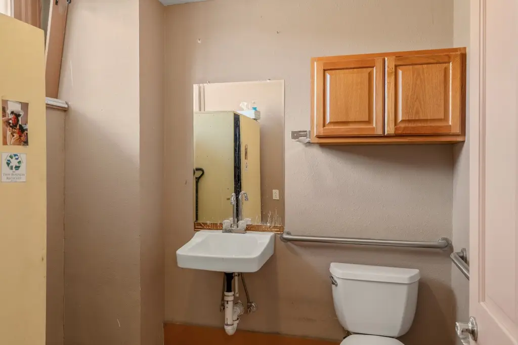 Picture 16
