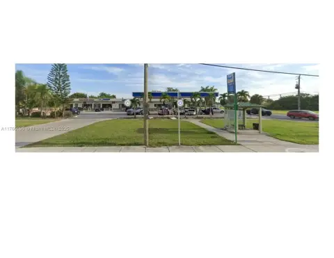 Florida City Commercial Space Available