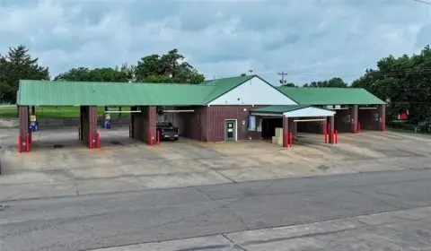 Self-Service and Automatic Car Wash