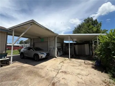 Flex Space With Warehouse and Office
