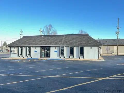 Cheyenne Commercial Building For Sale