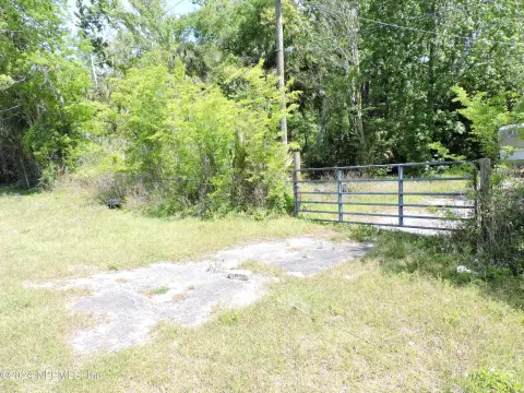 Prime Commercial Land Opportunity
