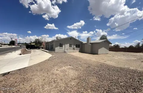 Commercial Property in Anthony, TX