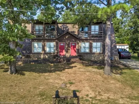 Poteau Duplex with Rental Potential