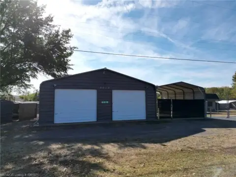 Auto Service Garage For Sale