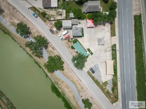 Commercial Property with Office Space