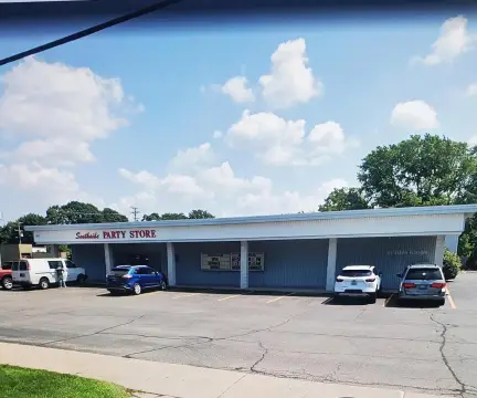Established Liquor Store with Development Potential