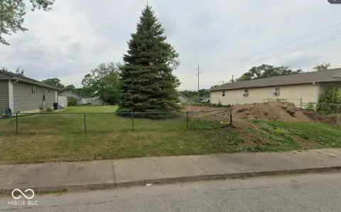 Oversized Double Lot Opportunity