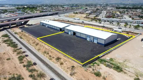 Versatile Warehouse Near Transportation Routes