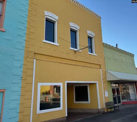 Main Street Commercial Building, Saluda