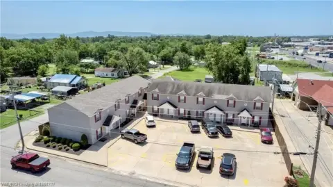 Updated Townhomes in Prime Location