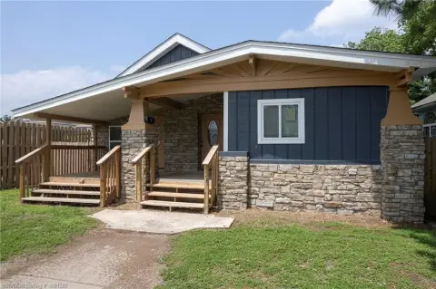 Renovated Duplex in Fort Smith