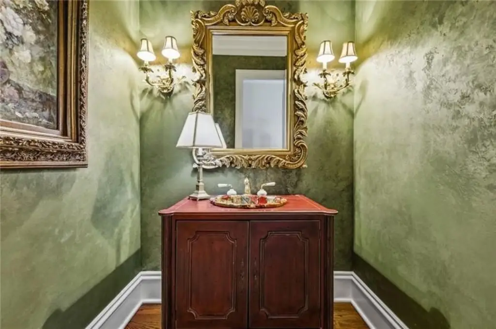 Picture 37