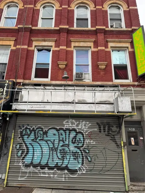 Mixed-Use Building in Brooklyn