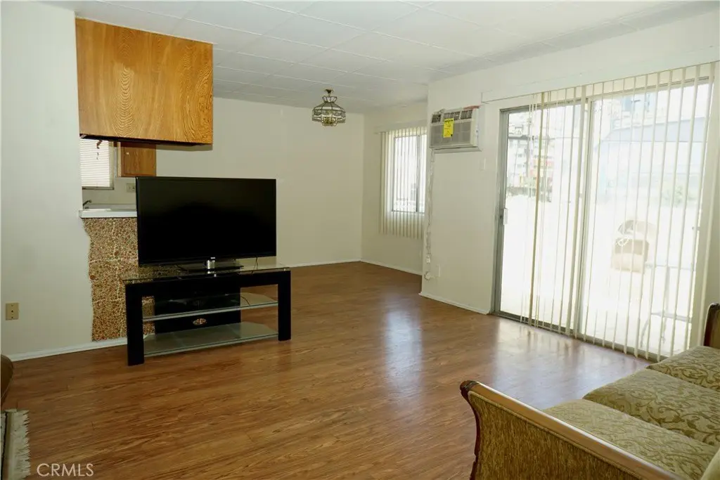 Picture 19