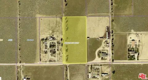 Zoned Land with Desert Views