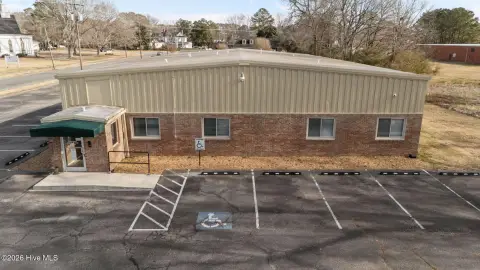 Adaptable Office Building in Ahoskie