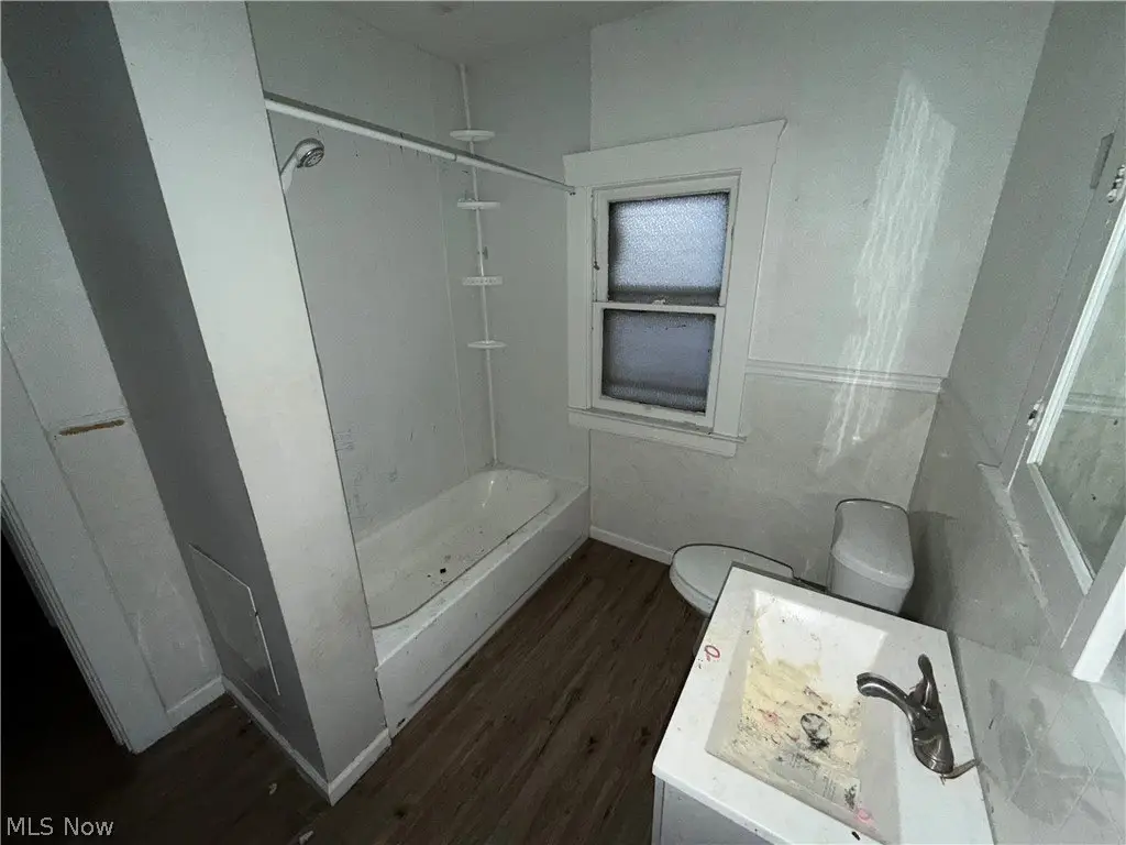 Picture 10