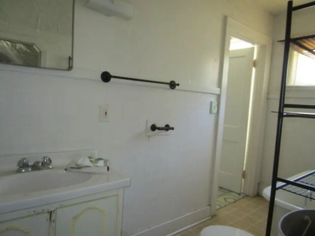Picture 7