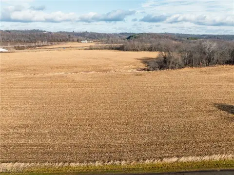 Frazeysburg Land Parcel For Sale
