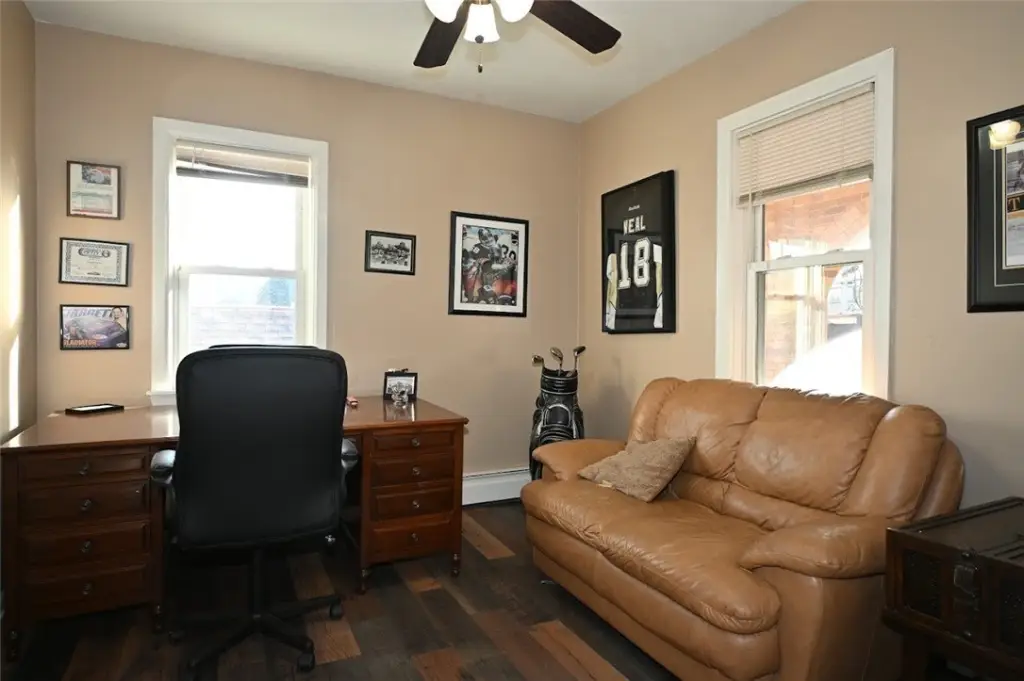 Picture 25