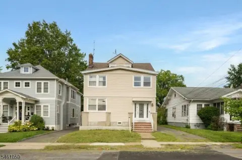 Duplex with Detached Garage