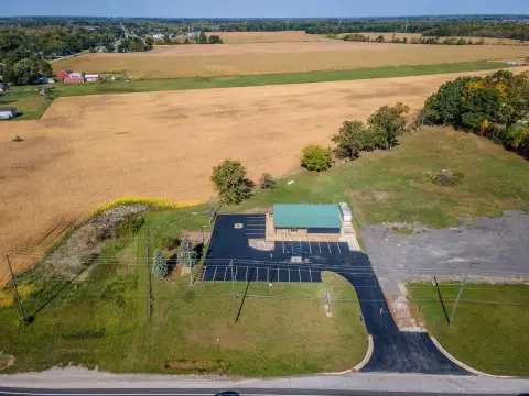 Commercial Building on Telegraph Road