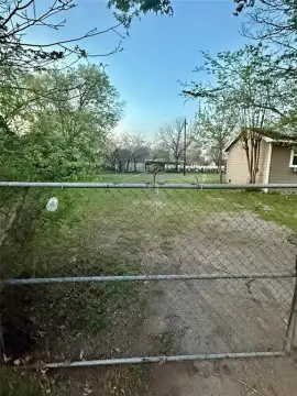 Vacant Lot in Red Oak