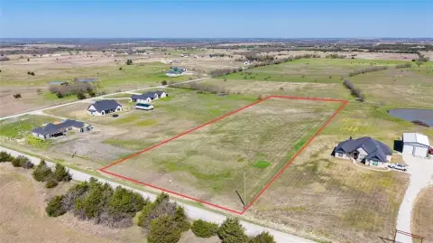 Residential Land in Celeste, TX