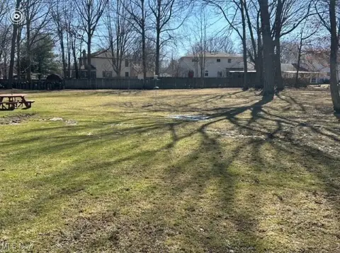 Residential Land in Middleburg Heights